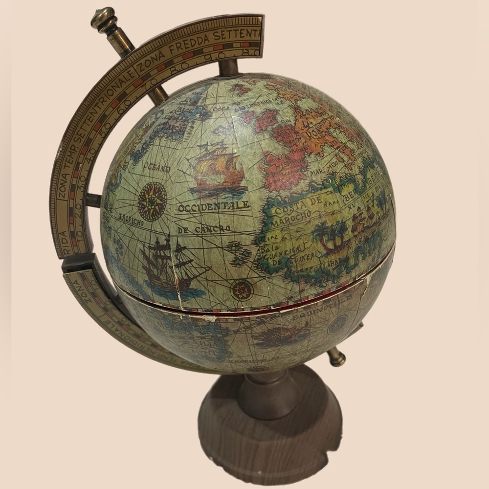 ✨ Vintage World Globe with hidden bar / music box 🌍✨